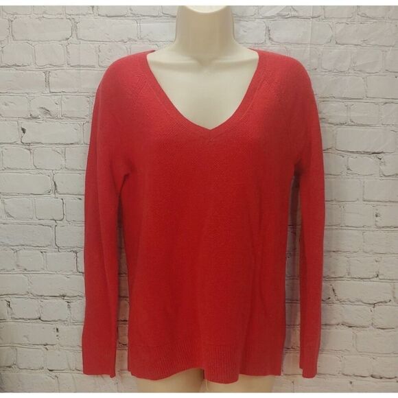 Gap Women's Size XS Red Sweater - Picture 1 of 5